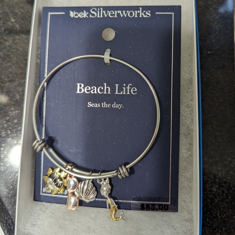 Belk Silverworks expandable bracelet